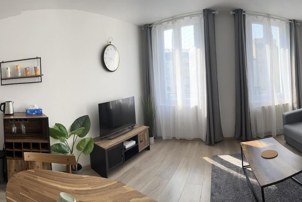Appartement Agreable Et Confortable Pour 4 Personnes เลออาฟร์ ภายนอก รูปภาพ